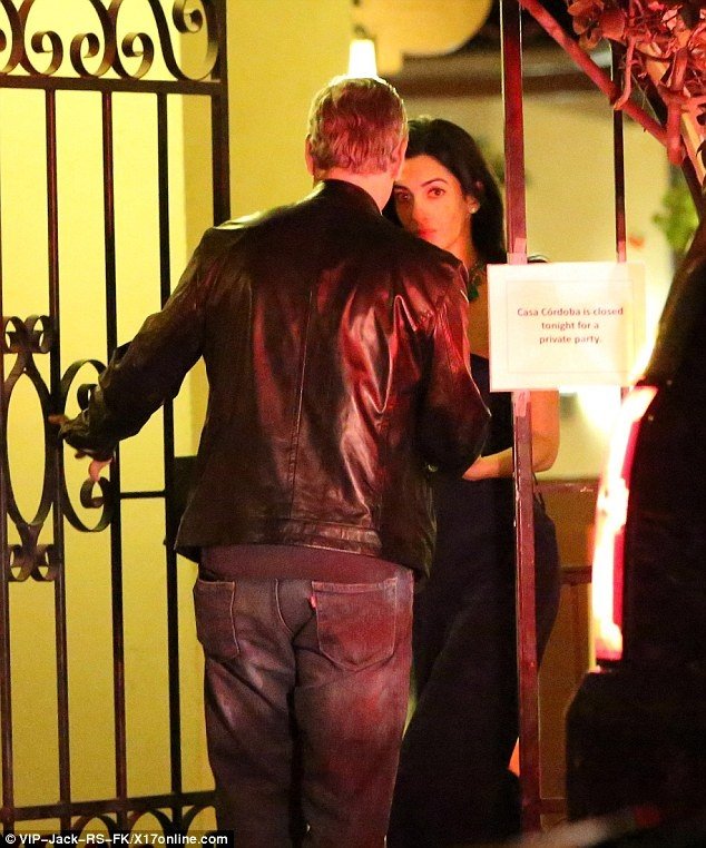 Οι πρώτες φωτογραφίες της Αμάλ Αλαμουντίν με φουσκωμένη κοιλιά [εικόνες] | iefimerida.gr 1