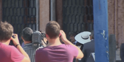 Εγινε και ο πολιτικός γάμος Τζορτζ Κλούνεϊ-Αμάλ Αλαμουντίν: Η ανατρεπτική εμφάνιση της νύφης  [εικόνες] | iefimerida.gr 11