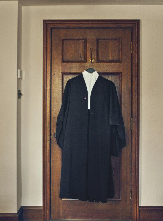 Η Αμάλ Κλούνεϊ δείχνει το σπίτι της στη Vogue [εικόνες] | iefimerida.gr 5