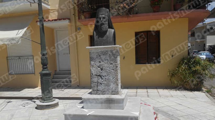 Αμαλιάδα: Μάρμαρο από προτομή έπεσε στο κεφάλι 9χρονου [εικόνα] | iefimerida.gr 0