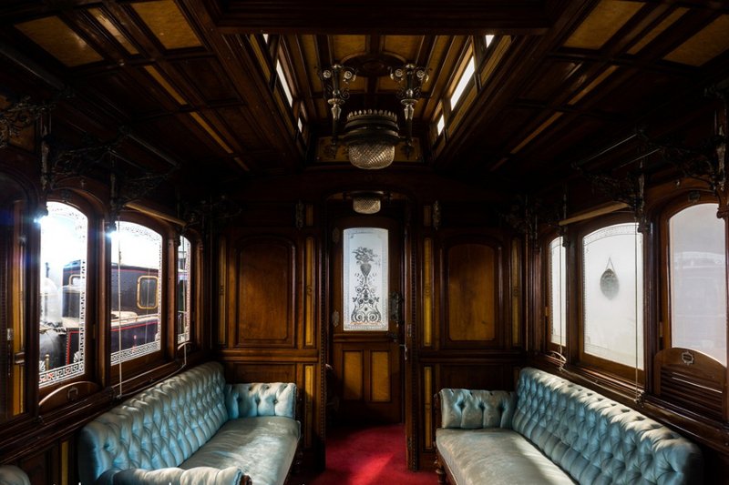 Η Βασιλική Αμαξα Σιδηροδρόμων Ασφαλείας στη ΔΕΘ -Ενα μοναδικό κειμήλιο [εικόνες] | iefimerida.gr 2