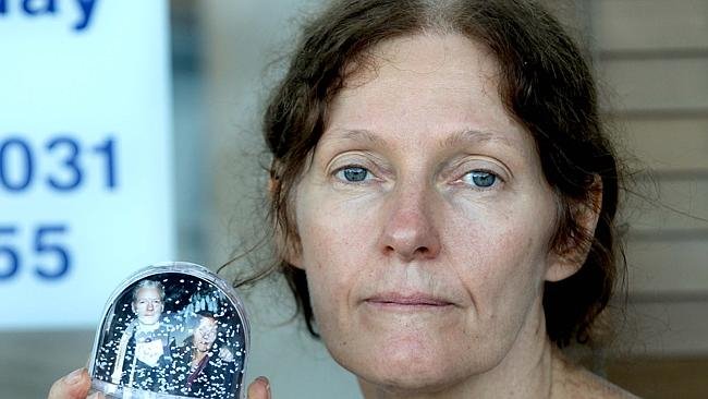 4 χρόνια έγκλειστος σε πρεσβεία -Ποιες είναι οι βλάβες στην υγεία του Ασάνζ [εικόνες] | iefimerida.gr 8