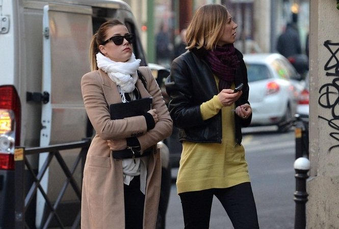 Η μπαϊσέξουαλ παράτησε τον Τζόνι Ντεπ για την κόρη Γάλλου πρωθυπουργού [εικόνες] | iefimerida.gr 1