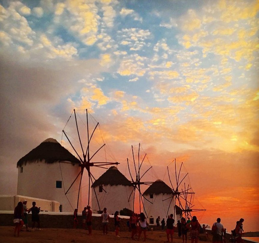 Η καλύτερη διαφήμιση: Η Αμπρόζιο, μαγεμένη, δείχνει στους 4,4 εκατ. φίλους της στο Ιnstagram πώς περνά στην Ελλάδα [εικόνες] | iefimerida.gr 11