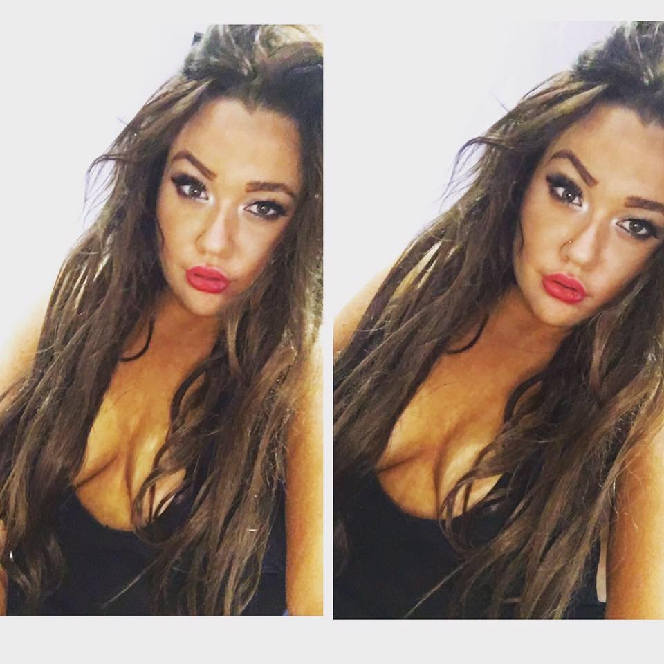 Εφυγε από το Λονδίνο με βαλίτσα και έφτασε στη Ρόδο μόνο με τα μπικίνι της -Η περιπέτεια μιας 18χρονης [εικόνες] | iefimerida.gr 1