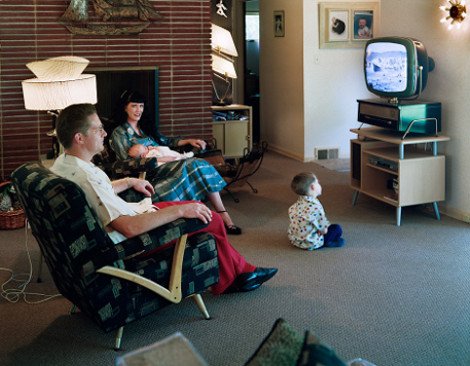 Κοινότητα βγαλμένη από το χρονοντούλαπο -Ντύνονται, μένουν σε σπίτια και οδηγούν αυτοκίνητα της δεκαετίας του '50 [εικόνες] | iefimerida.gr 3