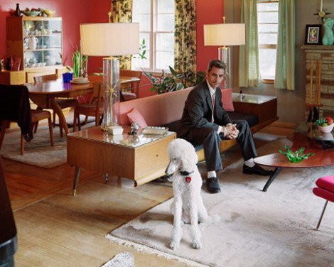 Κοινότητα βγαλμένη από το χρονοντούλαπο -Ντύνονται, μένουν σε σπίτια και οδηγούν αυτοκίνητα της δεκαετίας του '50 [εικόνες] | iefimerida.gr 4