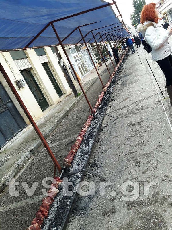 Κοντοσούβλι – γίγας στη Φθιώτιδα: Εφτασε τα 120 μέτρα η σούβλα [εικόνες] | iefimerida.gr 1