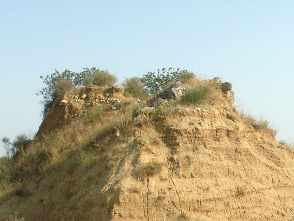 Νέες φωτογραφίες από την Αμφίπολη -Η «ακτινογραφία» του τάφου και η βάση του Λέοντα [εικόνες] | iefimerida.gr 4