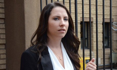 Η όμορφη μελαχρινή γαλανομάτα αδελφή του Πιστόριους που κλαψουρίζει όλη την ώρα για τον Οσκαρ [εικόνες] | iefimerida.gr 22