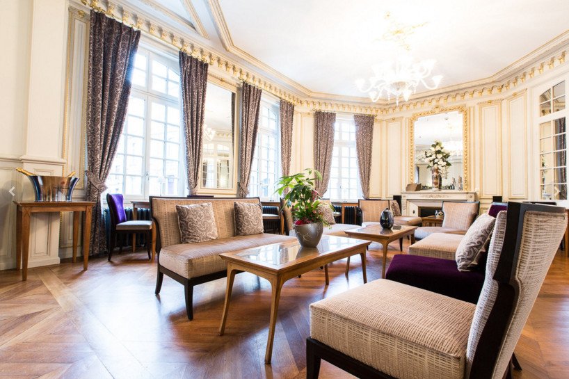 Γαλλικό ξενοδοχείο έριξε «πόρτα» σε Γουίλιαμ-Κέιτ: Πήραν τηλ. για κράτηση και τους είπαν «όχι» [εικόνες] | iefimerida.gr 2