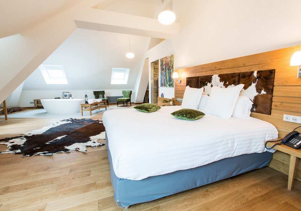 Γαλλικό ξενοδοχείο έριξε «πόρτα» σε Γουίλιαμ-Κέιτ: Πήραν τηλ. για κράτηση και τους είπαν «όχι» [εικόνες] | iefimerida.gr 4