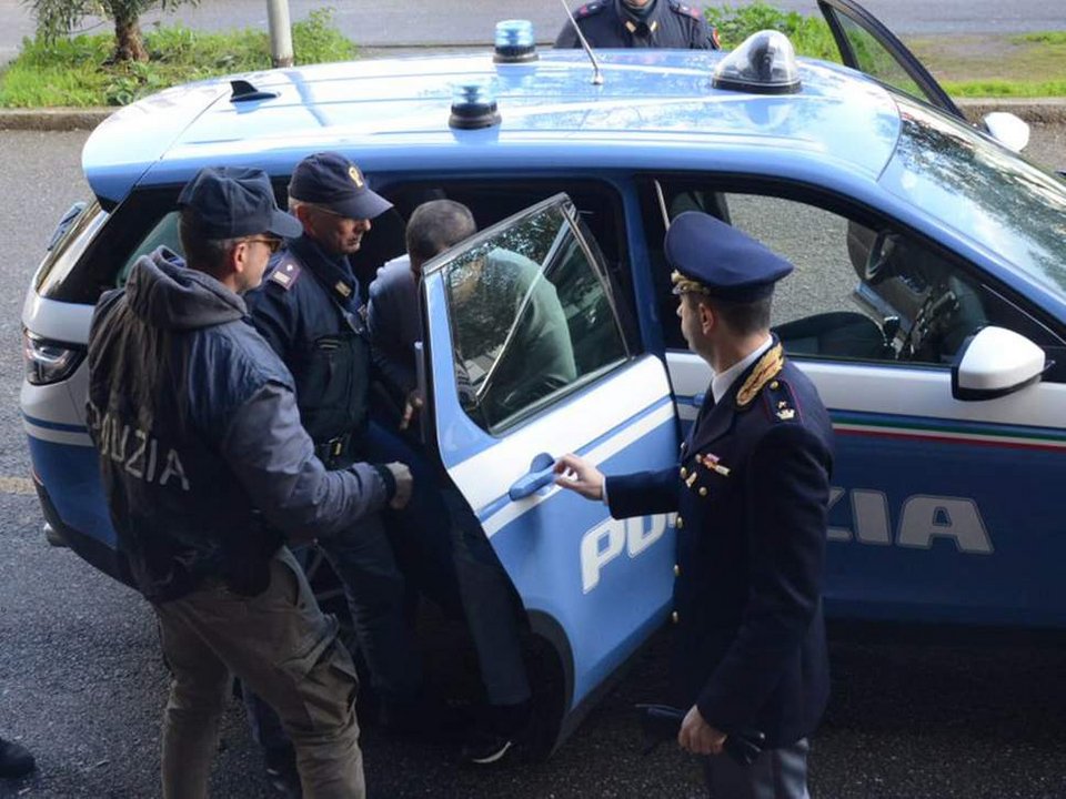 Ο 38χρονος προσπάθησε να αγοράσει δηλητηριώδεις ουσίες μέσω του Διαδικτύου (Φωτογραφία: Polizia di Stato)