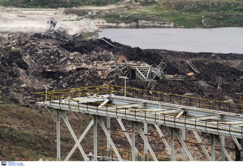 Η κατολίσθηση των 80 εκατ. κυβικών χώματος άλλαξε τον χάρτη στο Αμύνταιο -Αεροφωτογραφίες δείχνουν το μέγεθος της καταστροφής [εικόνες & βίντεο] | iefimerida.gr 9