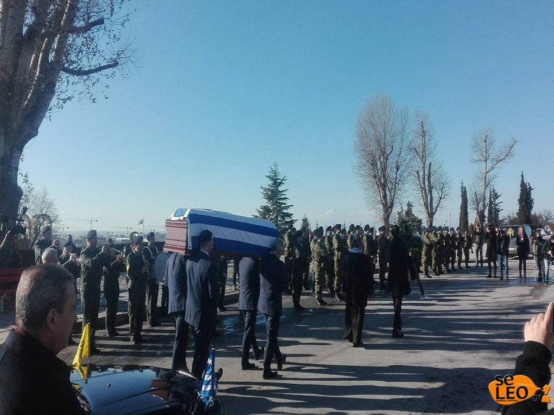 Το τελευταίο αντίο στον πρέσβη Κυριάκο Αμοιρίδη [εικόνες] | iefimerida.gr 0