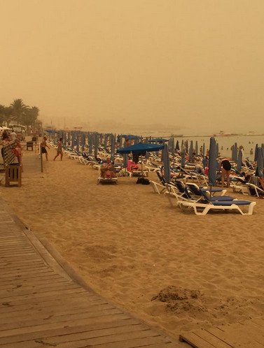 Τρομακτική αμμοθύελλα «κατάπιε» την Κύπρο [εικόνες & βίντεο] | iefimerida.gr 7