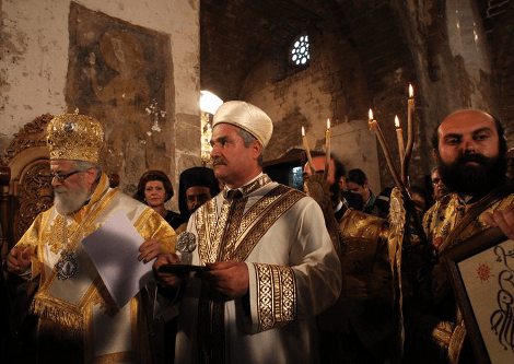 Συγκίνηση και κλίμα κατάνυξης στην κατεχόμενη Αμμόχωστο: Ακολουθία Επιταφίου μετά από 57 χρόνια [εικόνες] | iefimerida.gr 2