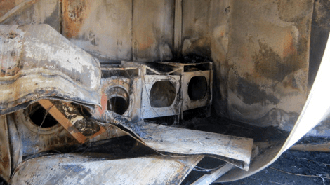 Καρέ καρέ οι καταστροφές στην Αμυγδαλέζα μετά την εξέγερση των κρατούμενων μεταναστών [εικόνες] | iefimerida.gr 0