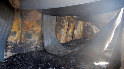 Καρέ καρέ οι καταστροφές στην Αμυγδαλέζα μετά την εξέγερση των κρατούμενων μεταναστών [εικόνες] | iefimerida.gr 1