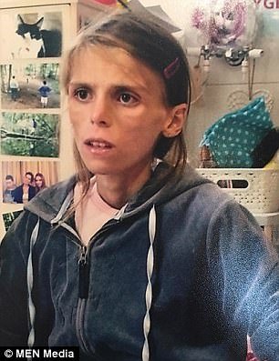 Η ιστορία της 15χρονης ανορεκτικής που συγκλονίζει τη Μ. Βρετανία -Αυτοκτόνησε μόλις βγήκε από την κλινική [εικόνες] | iefimerida.gr 0