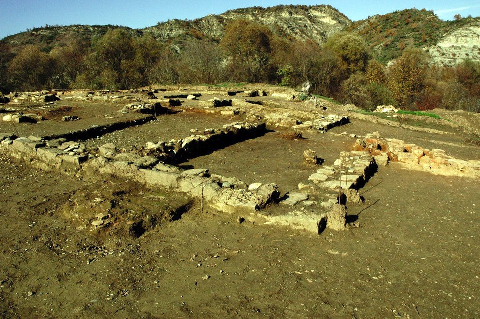 Συνέδριο για τα αρχαιολογικά ευρήματα των 10 τελευταίων ετών -Νεκροταφεία, ναοί, λουτρά | iefimerida.gr 2