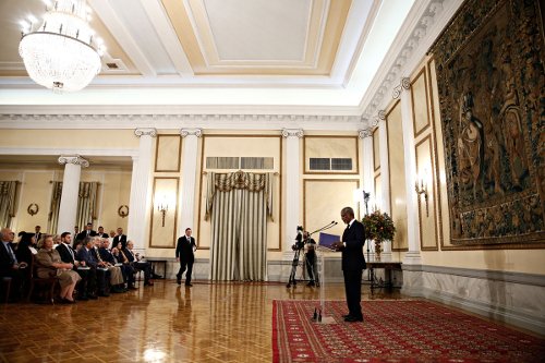 Στην Ελλάδα ο Κόφι Ανάν -Μίλησε για την κρίση εμπιστοσύνης των πολιτών απέναντι σε θεσμούς και πολιτικό σύστημα [εικόνες] | iefimerida.gr 3