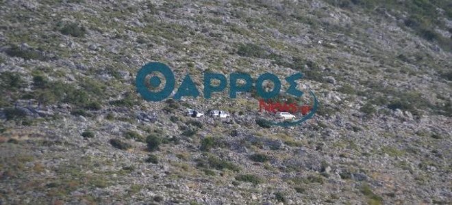 Ξύπνησαν μνήμες από το διπλό φονικό στη Μάνη: Καρέ καρέ η αναπαράσταση στον τόπο του εγκλήματος [εικόνες & βίντεο] | iefimerida.gr 2