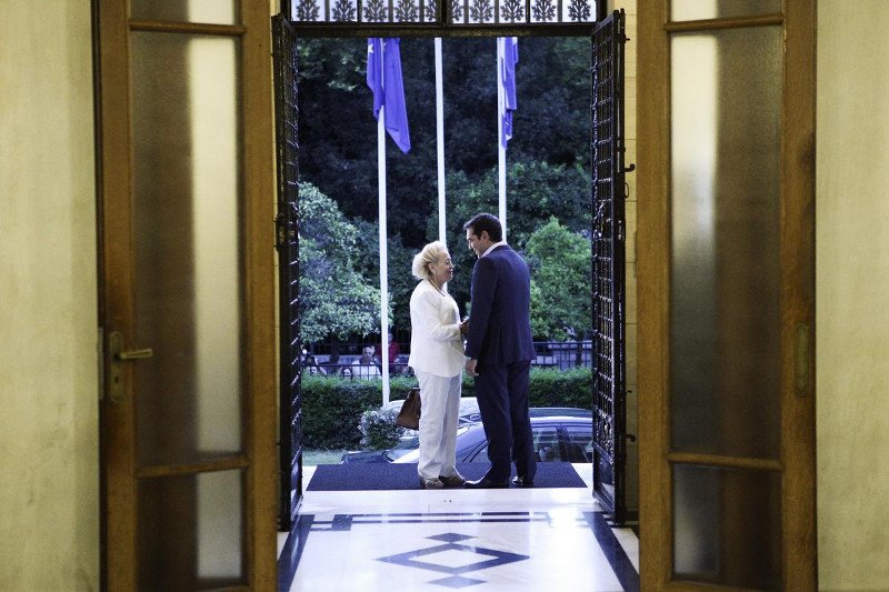 Ολα όσα σημάδεψαν το 2015 μέσα από 80 φωτογραφίες [εικόνες] | iefimerida.gr 59