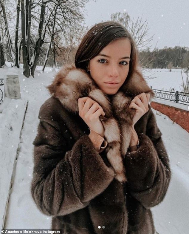 Τα κακομαθημένα πλουσιόπαιδα της Ρωσίας το τερματίζουν -Χρυσά σαλόνια, βασιλικά πορτραίτα [εικόνες] | iefimerida.gr 8