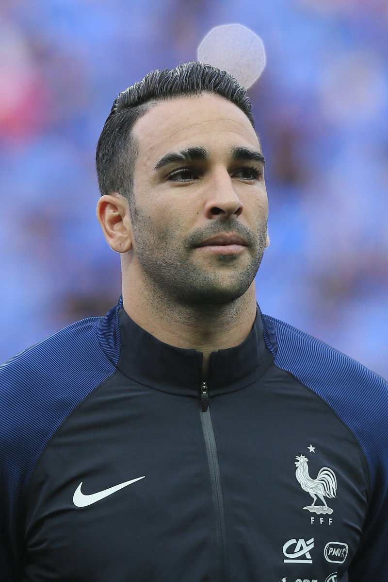 Οι φήμες οργιάζουν: 19 χρόνια μικρότερο το νέο αμόρε της Πάμελα Αντερσον [εικόνες] | iefimerida.gr 2