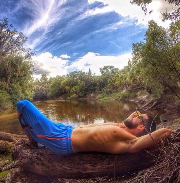 Men of Outdoors: Ενας λογαριασμός στο Instagram αποκλειστικά για γυναίκες [εικόνες] | iefimerida.gr 2