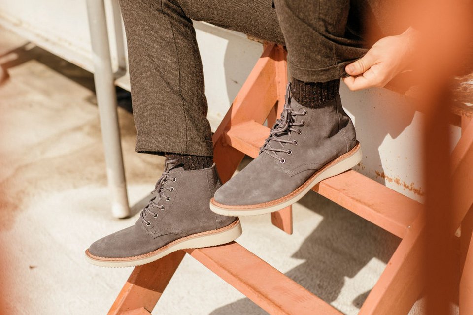 Γούνινα, μάλλινα, δερμάτινα -Τα TOMS «φόρεσαν» τα χειμωνιάτικά τους [εικόνες] | iefimerida.gr 18