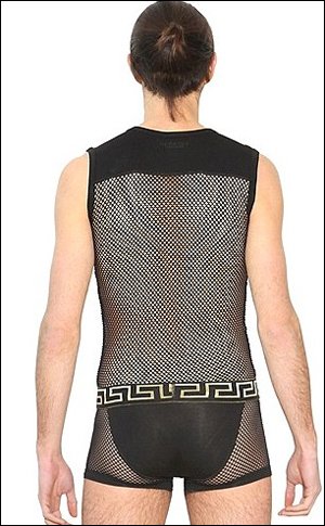 Ανεκδιήγητο διχτυωτό μαγιό για άνδρες με την υπογραφή του οίκου Versace [εικόνα] | iefimerida.gr 1