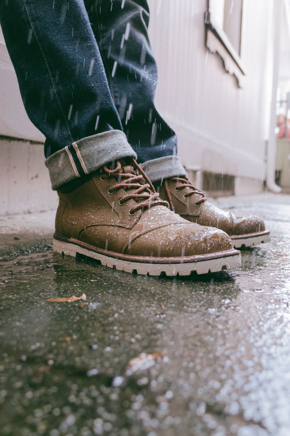 Γούνινα, μάλλινα, δερμάτινα -Τα TOMS «φόρεσαν» τα χειμωνιάτικά τους [εικόνες] | iefimerida.gr 20