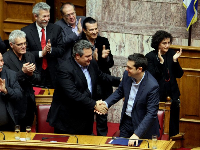 ΑΝΕΛ-ΣΥΡΙΖΑ, ένας μεγάλος έρωτας -Αγκαλιές, φιλιά, πριβέ συζητήσεις [εικόνες] | iefimerida.gr 14