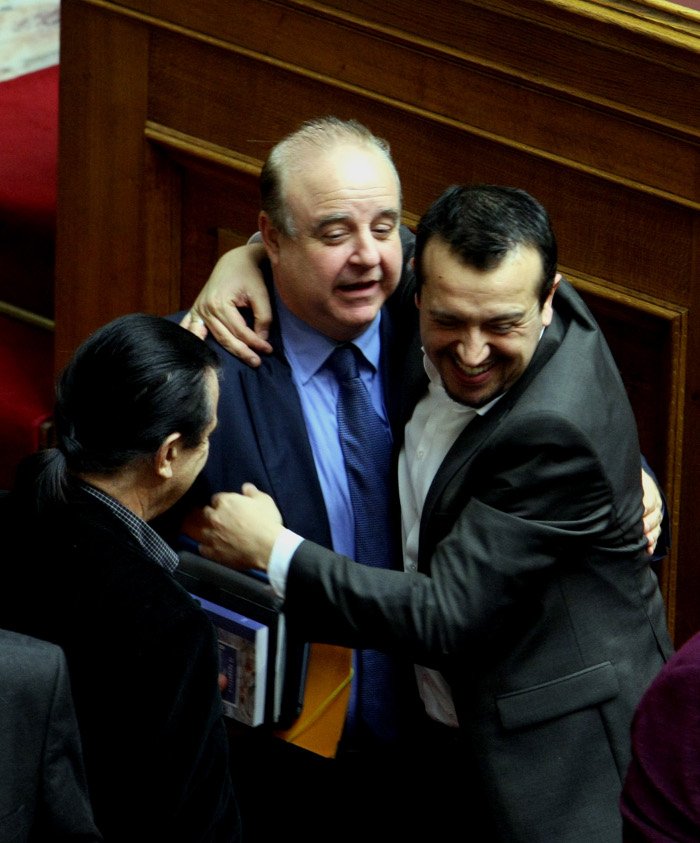 ΑΝΕΛ-ΣΥΡΙΖΑ, ένας μεγάλος έρωτας -Αγκαλιές, φιλιά, πριβέ συζητήσεις [εικόνες] | iefimerida.gr 17