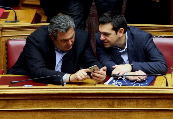 ΑΝΕΛ-ΣΥΡΙΖΑ, ένας μεγάλος έρωτας -Αγκαλιές, φιλιά, πριβέ συζητήσεις [εικόνες] | iefimerida.gr 21