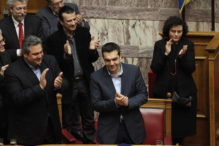 ΑΝΕΛ-ΣΥΡΙΖΑ, ένας μεγάλος έρωτας -Αγκαλιές, φιλιά, πριβέ συζητήσεις [εικόνες] | iefimerida.gr 23