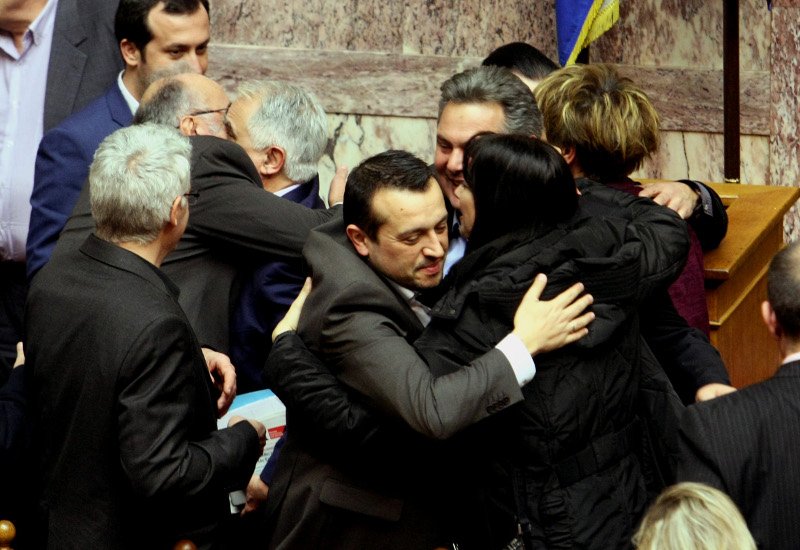 ΑΝΕΛ-ΣΥΡΙΖΑ, ένας μεγάλος έρωτας -Αγκαλιές, φιλιά, πριβέ συζητήσεις [εικόνες] | iefimerida.gr 7