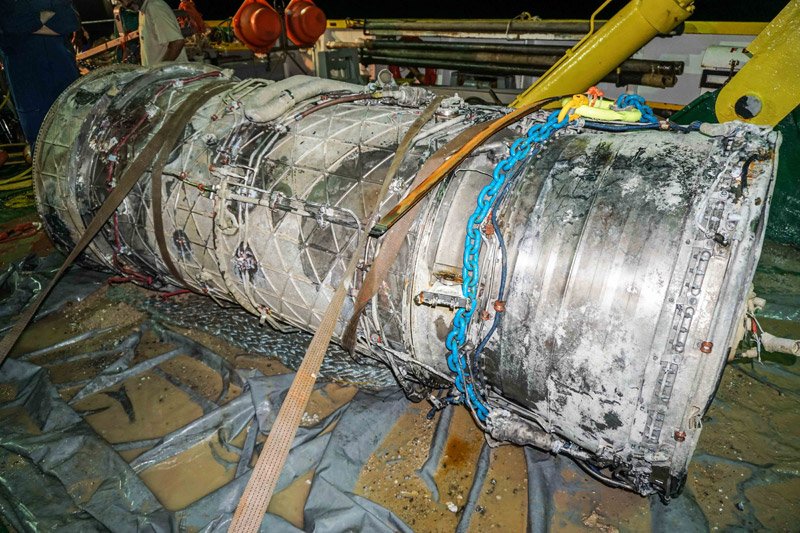 Καρέ καρέ η εντυπωσιακή ανέλκυση μαχητικού F-16 στην Κρήτη [εικόνες & βίντεο] | iefimerida.gr 8