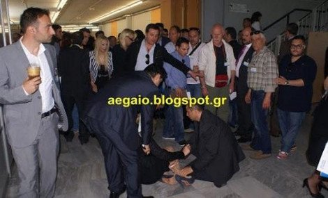 Επίθεση κατά πρώην βουλευτή στο συνέδριο των Ανεξάρτητων Ελλήνων (εικόνα) | iefimerida.gr 0