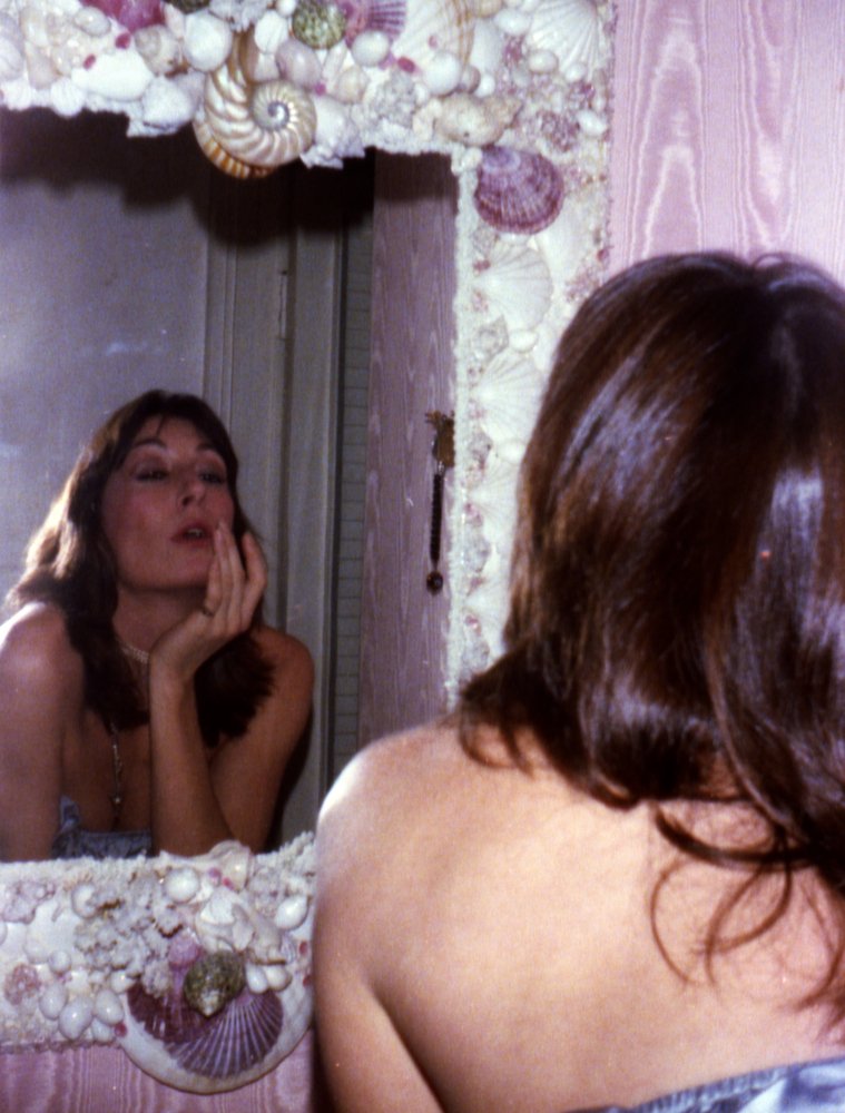 Οι σταρ όπως δεν τους έχουμε ξαναδεί -Ανέκδοτες φωτογραφίες από πάρτι, αγκαλιές και χαλαρές ή ξέφρενες πόζες [εικόνες] | iefimerida.gr 17