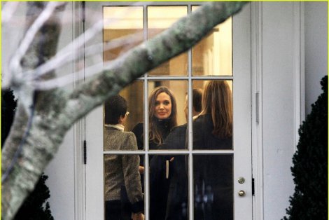 Ο Μπράντ Πιτ και η Αντζελίνα Τζολί στον Λευκό Οίκο [εικόνες] | iefimerida.gr 0