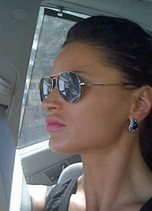 Σωσίας της Τζολί ανάγκασε ταξιτζή να της κάνει 2 φορές σεξ -Τον μαχαίρωσε όταν δεν κατάφερε και τρίτη [εικόνες] | iefimerida.gr 0