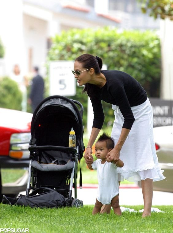 Εξελίξεις: Η Αντζελίνα Τζολί πλαστογράφησε τα χαρτιά για να υιοθετήσει τον Μάντοξ [εικόνες] | iefimerida.gr 0