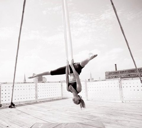 Πώς προετοιμάστηκαν οι «Αγγελοι» για το σόου της Victoria's Secret -Ιδρωσαν κορμιά [εικόνες] | iefimerida.gr 5