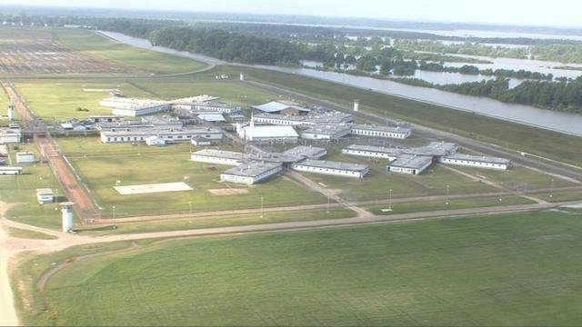 Μαύρος Πάνθηρας αποφυλακίζεται μετά από 43 χρόνια στην απομόνωση [εικόνες] | iefimerida.gr 5