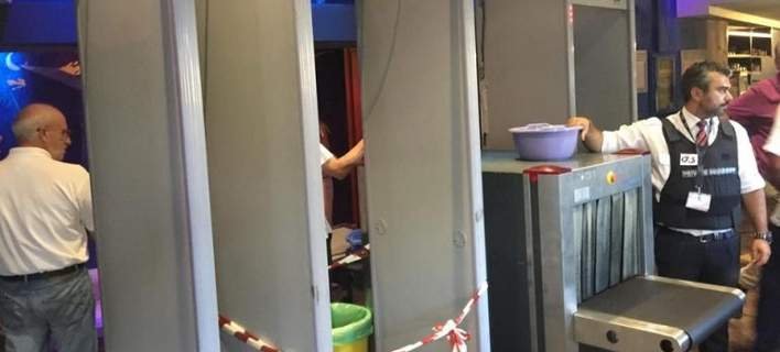 «Θερμή» υποδοχή επεφύλαξαν στον Αλέξη Τσίπρα οι Κρητικοί [εικόνες]  | iefimerida.gr 2