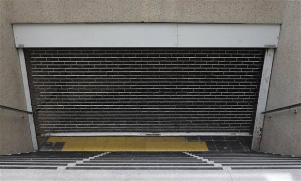 Γενικό μπλακ άουτ σε 44 περιοχές στην Τουρκία: Ο Νταβούτογλου μιλά και για τρομοκρατία [εικόνες & βίντεο] | iefimerida.gr 14