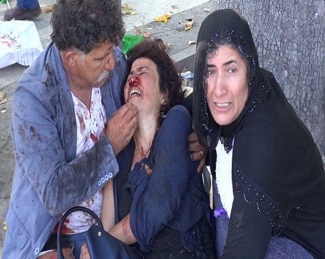 Μακελειό με δύο εκρήξεις στην Αγκυρα -Δεκάδες νεκροί και τραυματίες [εικόνες & βίντεο] | iefimerida.gr 4